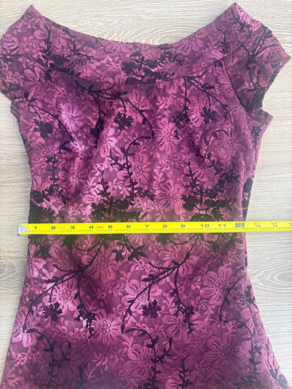 Vintage 90s La Belle Purple Red Lace Floral Velvet Boatneck Fitted Top - Picture 7 of 9